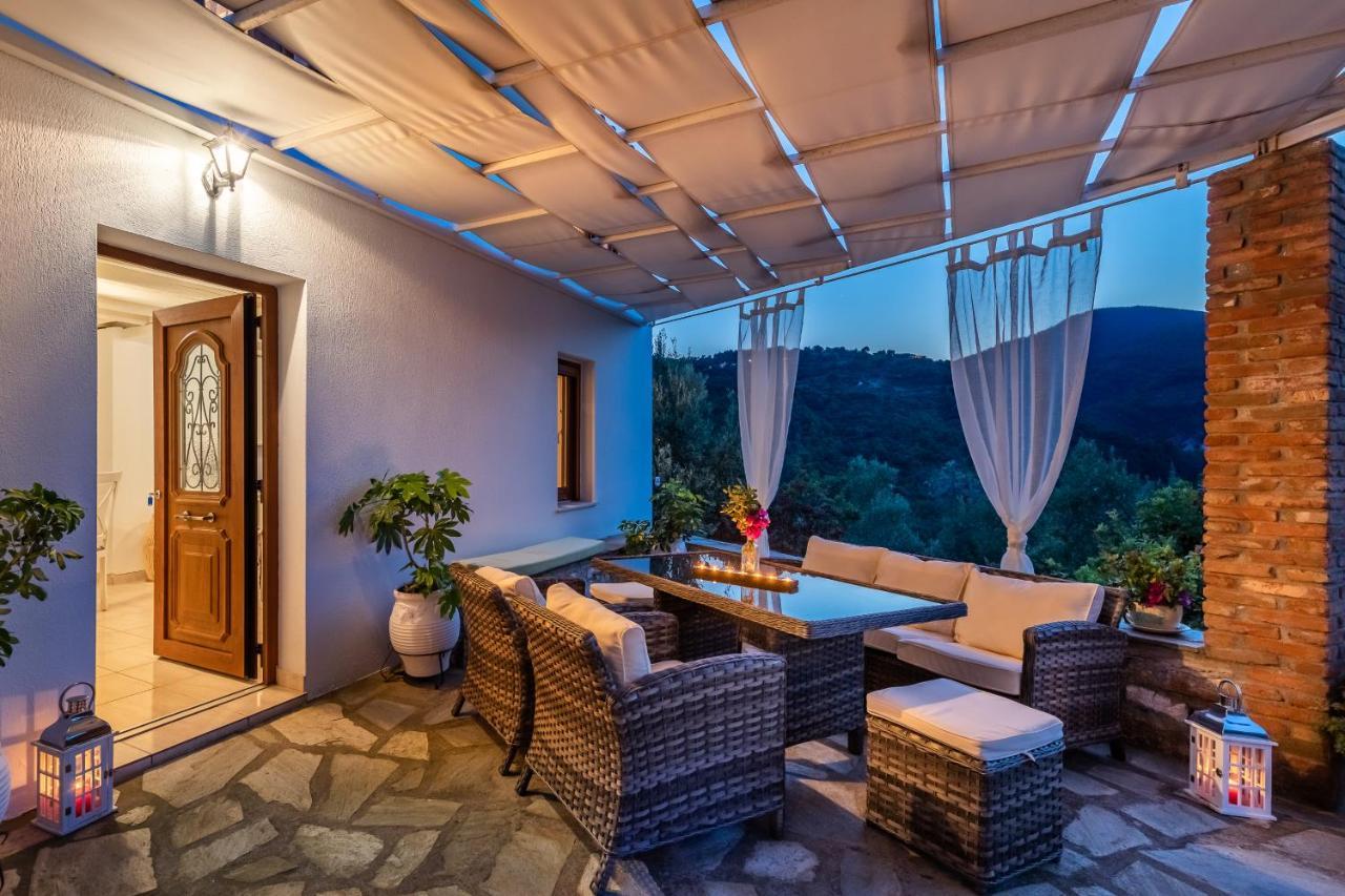 Villa Fotini Kalivi In Raches Panormos  Eksteriør bilde